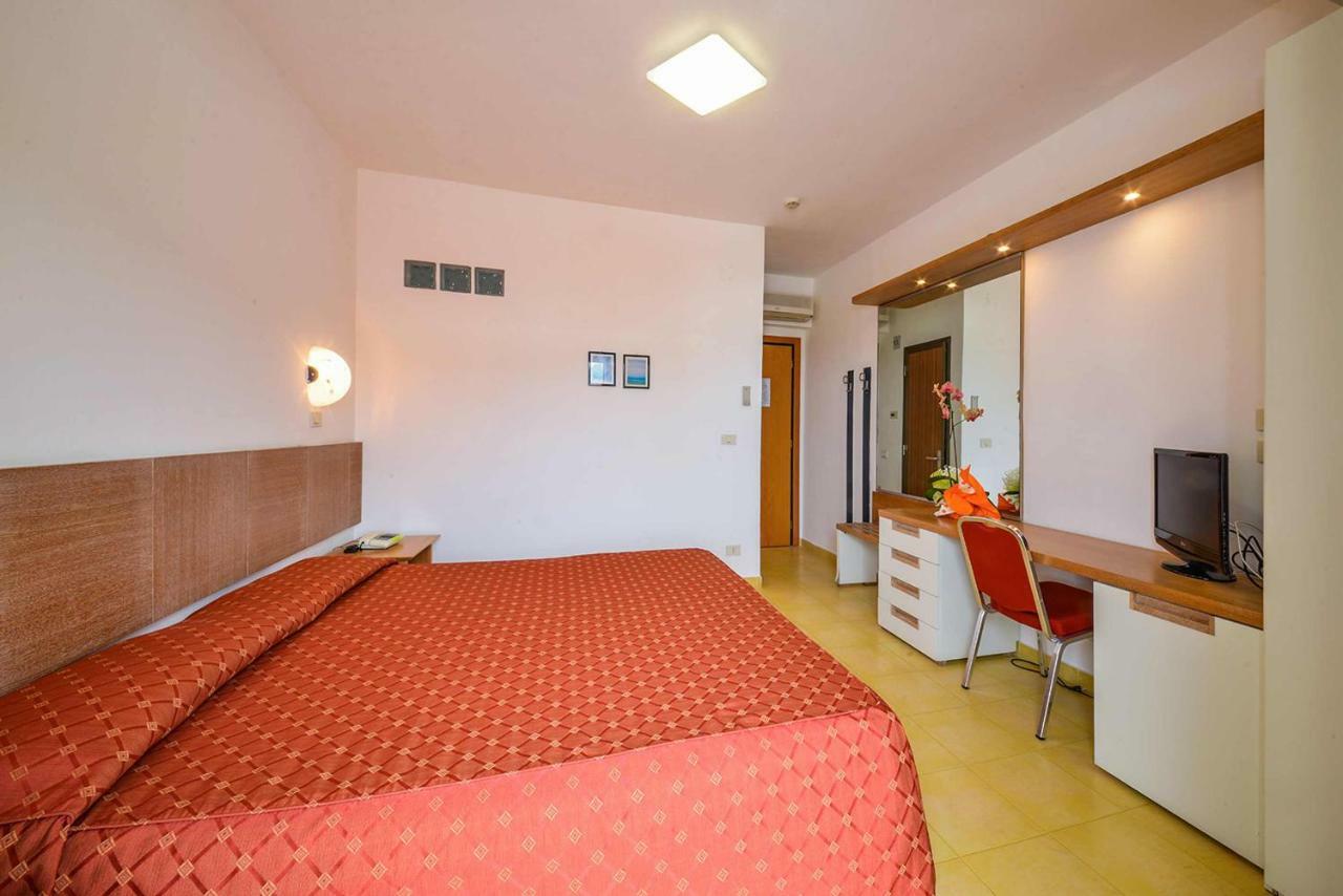 Hotel D'Amato Peschici Exterior foto